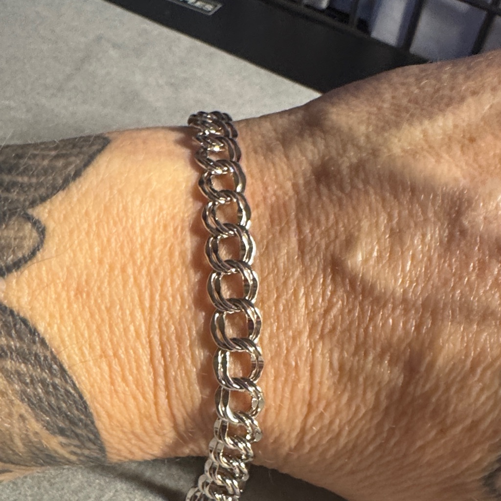 Silver Link Chain Bracelet For Women 7 1/2”
